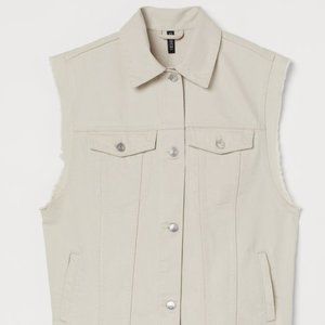 NWT H&M Denim Vest. Beige, Size M.